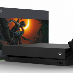 Igralna konzola Xbox One X 1TB + Igra Shadow of the Tomb Raider